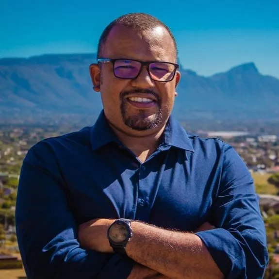 Building Authentic Connections: Why Genuine Brands Win Hearts